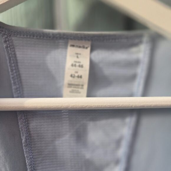 Marika Women’s Activewear Tank Top Size L Athletic Workout Athleisure Blue - Picture 3 of 5